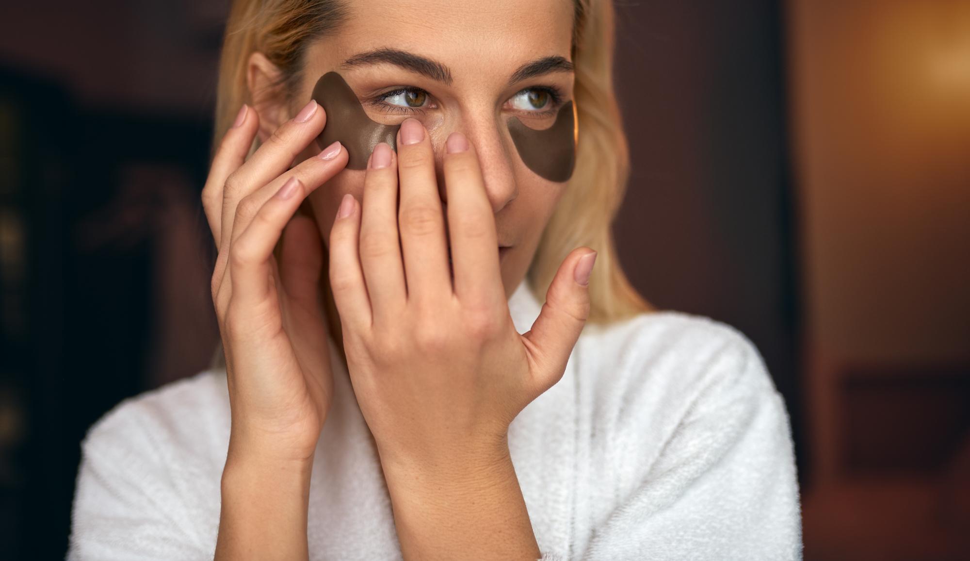 کرم دور چشم تیاس